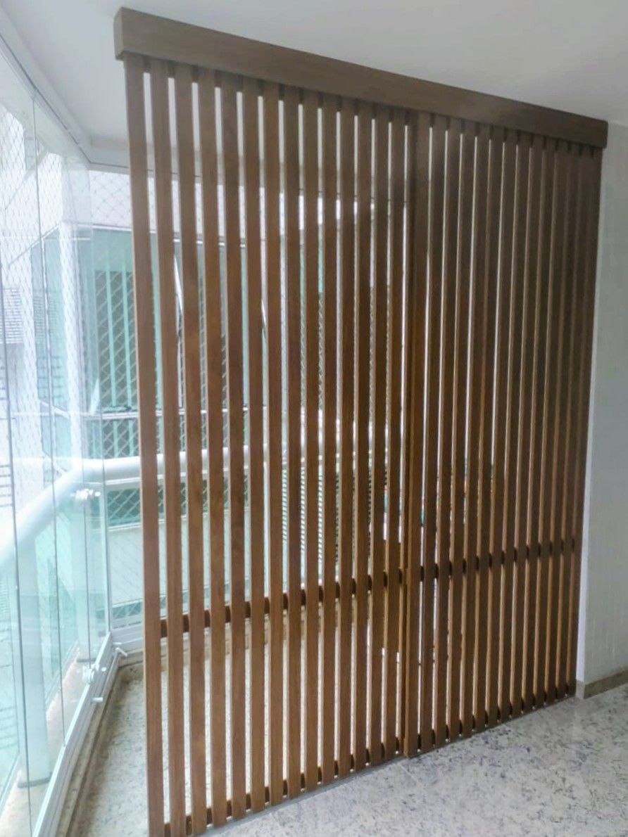 Ambientes modernos pedem detalhes únicos! O painel ripado é a escolha perfeita para valorizar seu espaço com elegância e sofisticação. ✅ Estilo contemporâneo ✅ Beleza natural da madeira ✅ Funcionalidade e charme.
